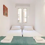 Apartman Charming Gem In Poble Sec Barcelona