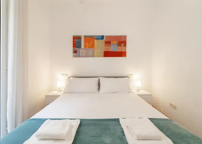 Apartment Charming Gem In Poble Sec